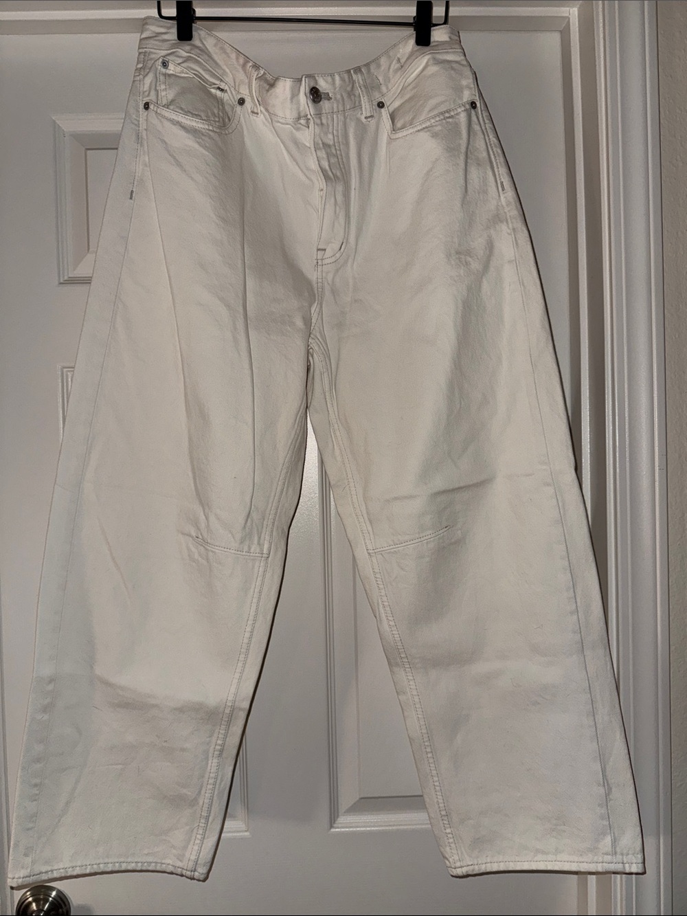 Madewell Women’s Darted Barrel jeans